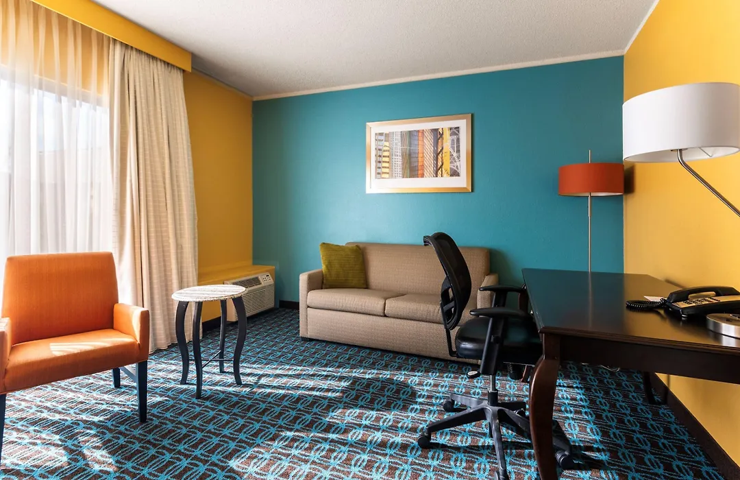 Chester Inn & Suites-1