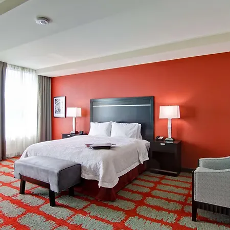 Hampton Inn And Suites Cincinnati - Downtown-2