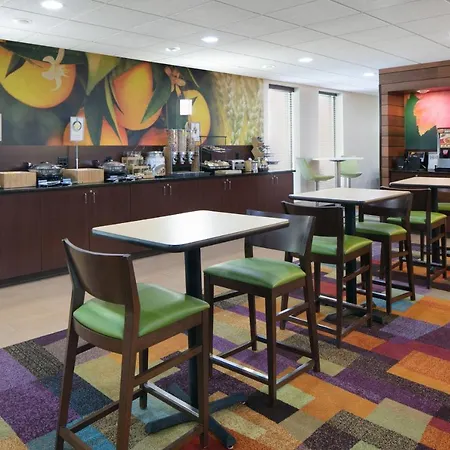 Chester Inn & Suites-3