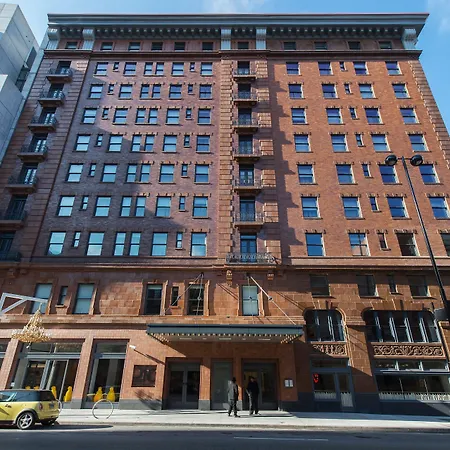 21C Museum Hotel Cincinnati-2
